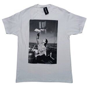 Lana Del Rey Boat Portrait T-Shirt New w/ Defect Size LARGE